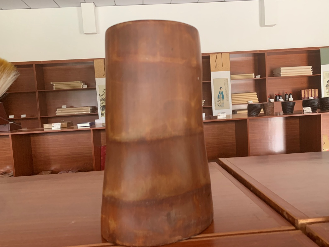 72道造纸工序刻花笔筒